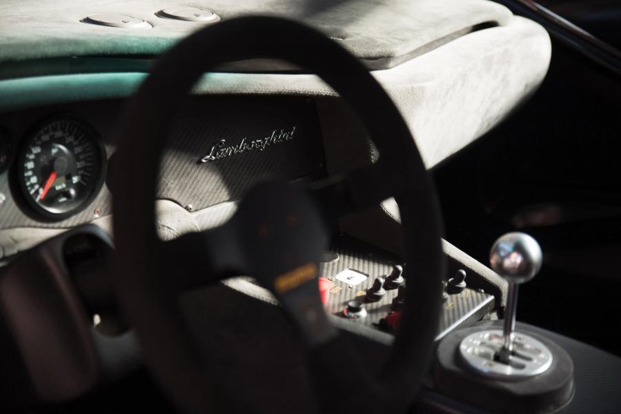 Панель приборов Lamborghini Diablo GT-R 2000 года  (фото 21 из 46)